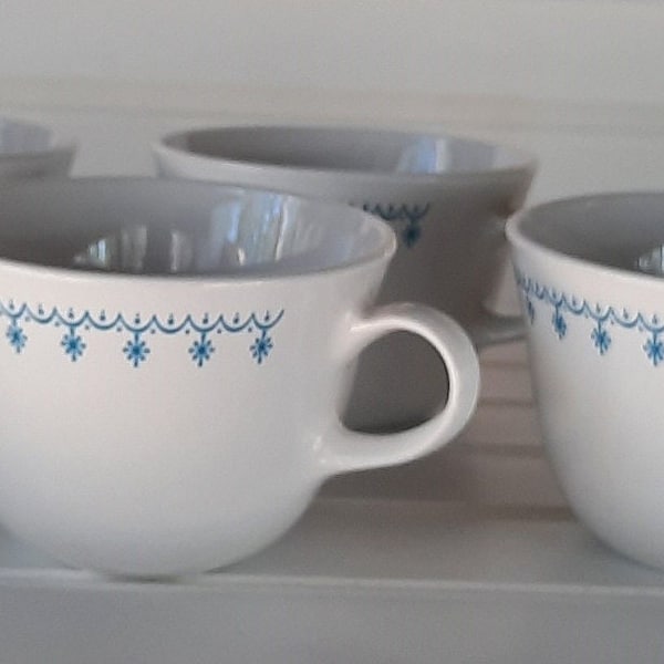 Vintage Corelle Snowflake Blue Garland Coffee Cups, 6 oz  Set of 4