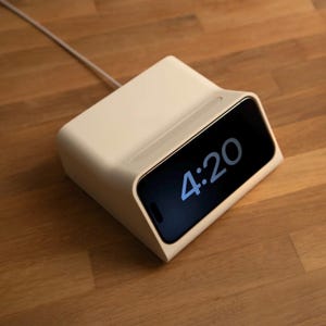 Base di standby per iPhone 11-16 | Docking station per iPhone e Airpod | iPhone MagSafe Retro dn40 | Dock di standby per iPhone | Dock per iPhone 16 | Stampa 3D