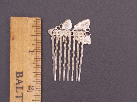 Small Vintage Butterflies Hair Comb - image 3