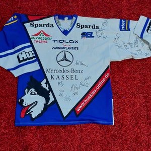 EC Kassel Huskies Trikot - Von allen Spielern 2000 / 2001 komplett unterschrieben