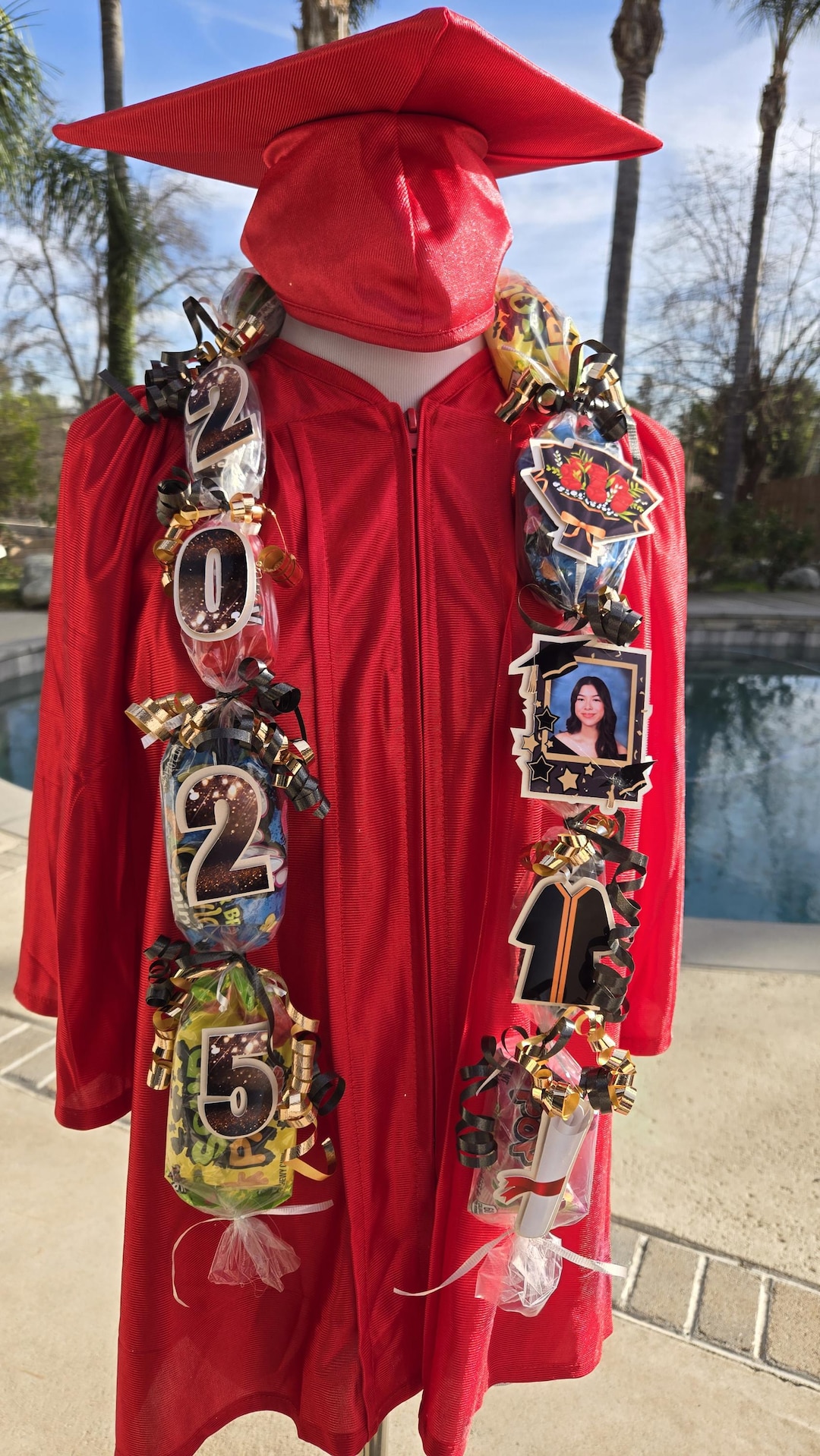 Celebratory Candy Lei for Graduation School Promotions Grad Ceremony ...