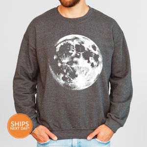 moon sweatshirt, moon art crewneck, boho moon hoodie, moon lover gifts, celestial moon crewneck, full moon sweatshirt, moon phase hoodie
