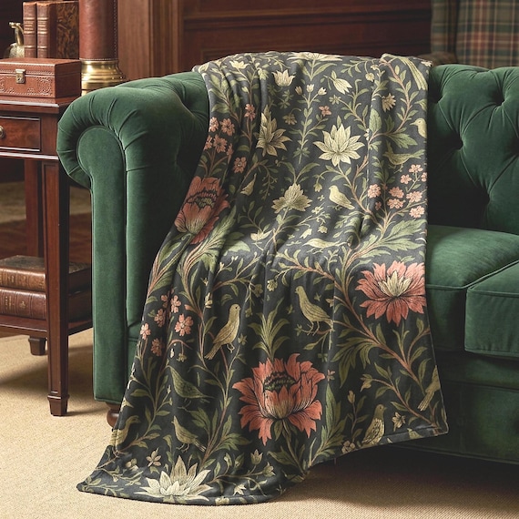 Botanical Throw Gift Grandmillennial Style Floral Blanket Velveteen Sofa Accent English Garden Housewarming Cottagecore Textile Nature Lover