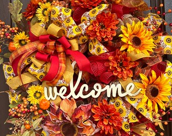 Welcome wreath with fall florals, Fall sunflower decor, large fall wreath for front door