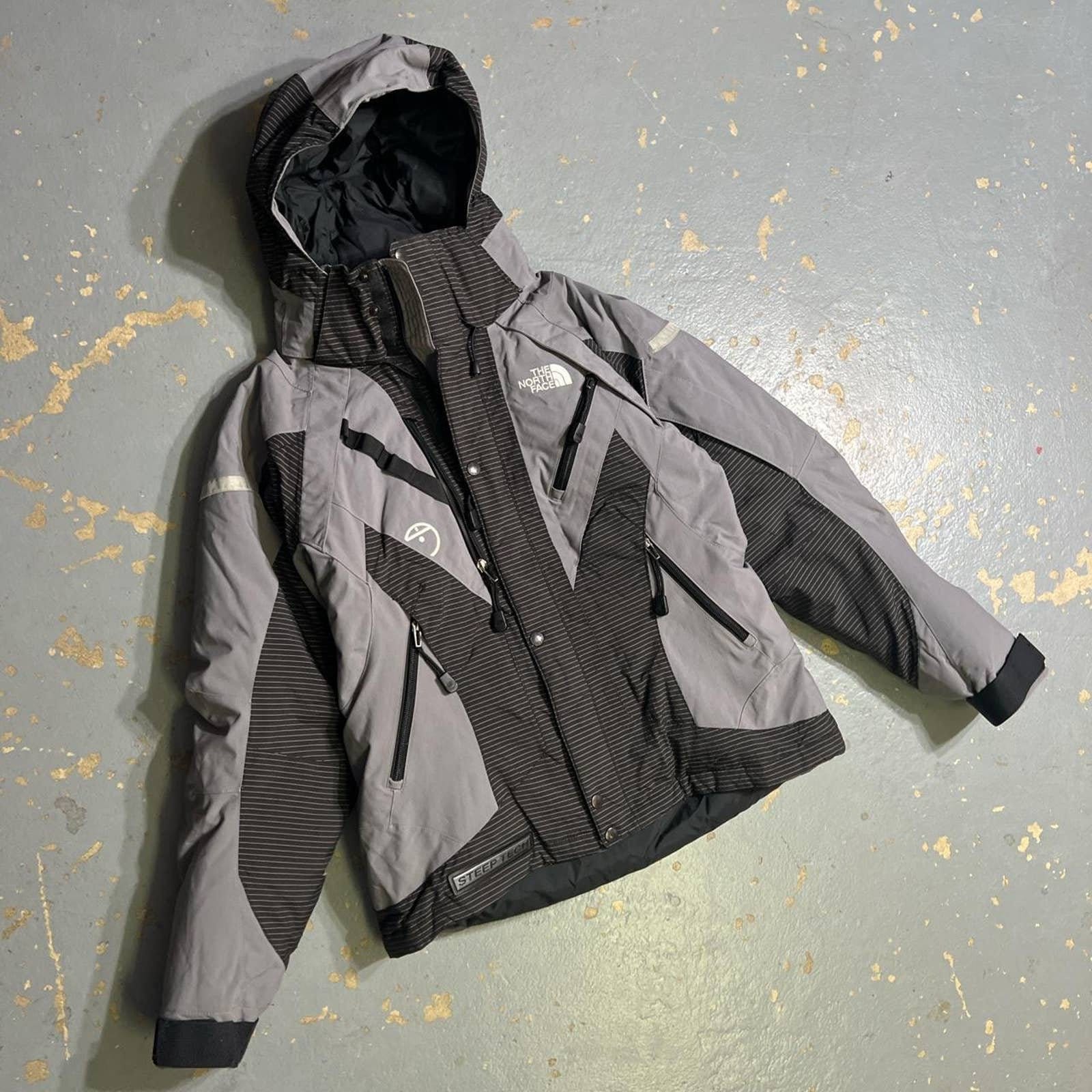 STEEP TECH LIGHT RAIN DRYVENT JACKET m - ダウンジャケット