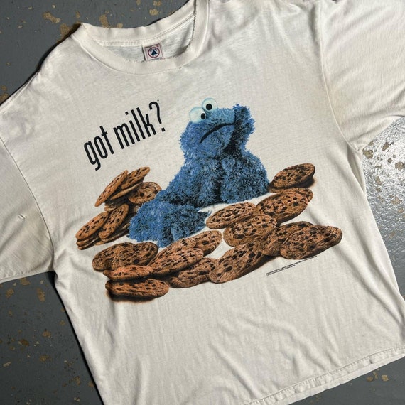Cookie Monster T-Shirt - Retro to Go