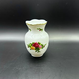 Vintage Royal Albert Old Country Roses Miniature Vase