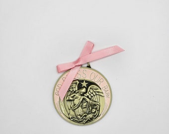 Baby Crib Protection Medal Medalla de Proteccion para Cuna de Bebe