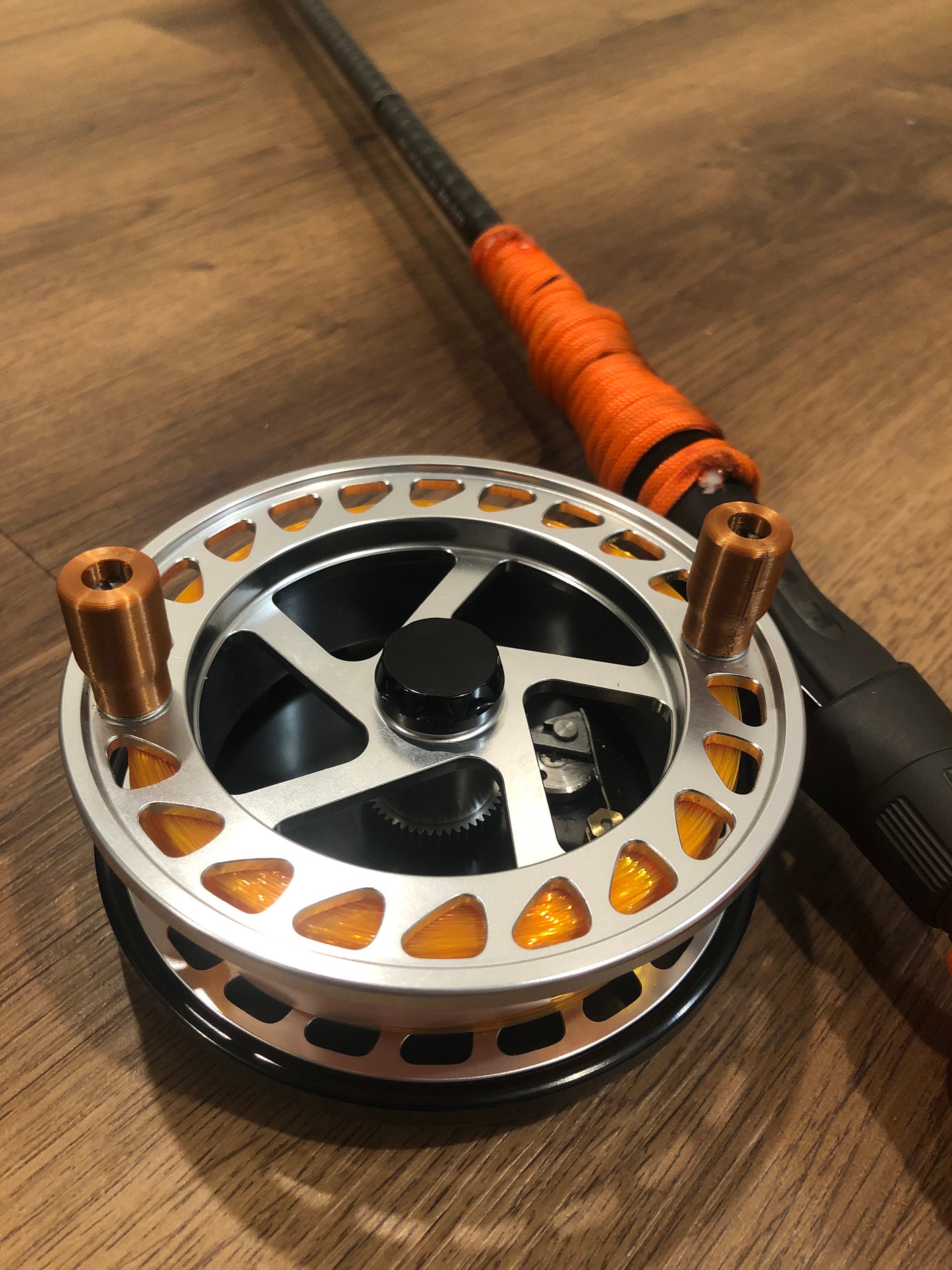 Raven Helix Center-pin Float Reel Upgraded Thick Handle 