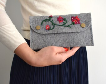 Hand-Embroidered Wool Felt Clutch: Persian Floral Design with Glass Beads