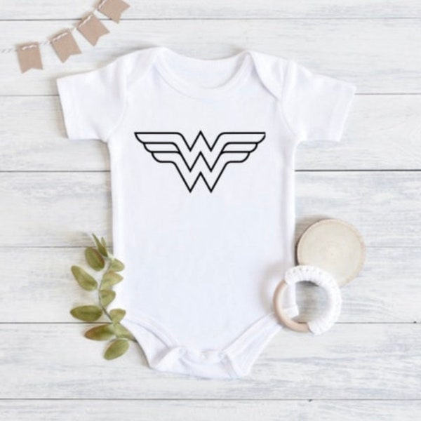 Onesie | Body Suit | Wonder Woman Onesie | Wonderwoman Onesie | Baby Shower Gift | Wonder Woman Baby Outfit | Baby Wonder Woman | Disney