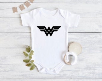Onesie | Body Suit | Wonder Woman Onesie | Wonderwoman Onesie | Baby Shower Gift | Wonder Woman Baby Outfit | Baby Wonder Woman | Disney