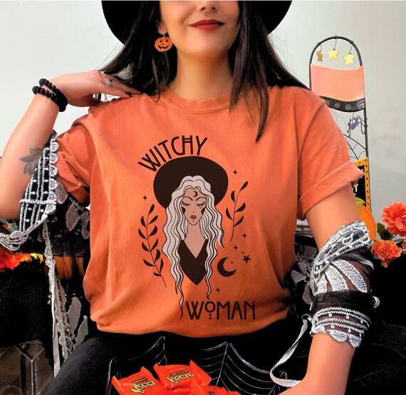 Halloween Witch Shirt Whimsigoth Halloween Tee Spooky T Shirt for Witchy Woman Pastel Goth Trick or Treat T-Shirt Gift for Witchy Woman