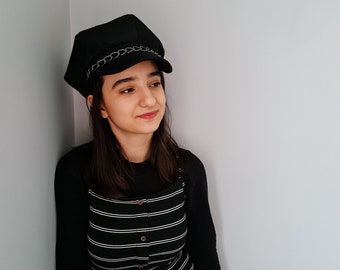 Wool Blend Newsboy Cap: Women's Baker Boy Hat with Chain