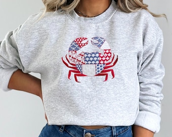 Besticktes Krabben Patchwork Sweatshirt: Coastal Cottagecore Crewneck