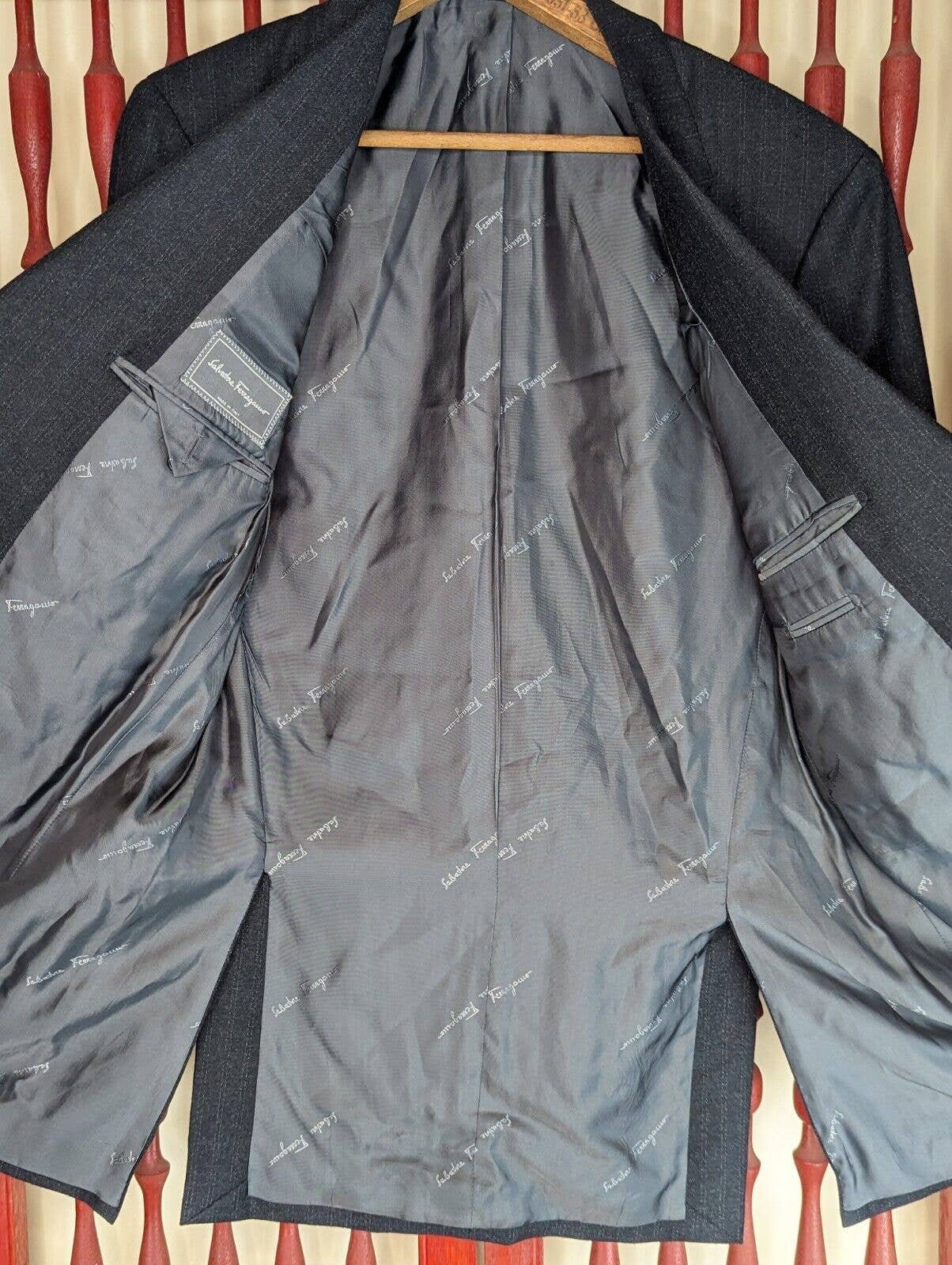 ヴィンテージ サルヴァトーレ フェラガモ ブラック スーツ