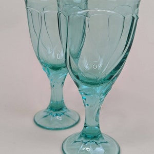 Set of 2 Vintage Noritake Sweet Swirl Aqua Wine Glass Water Iced Tea Goblet Cup