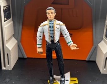 Il dottor Julian Bashir in uniforme da cerimonia [Star Trek DS9 Dominion War Line]