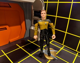 Star Trek - Lieutenant Carey [TNG Season 1 / Wave 1]