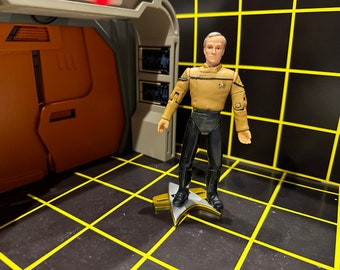 Reginald Barclay z filmu „Koniec gry” [zestaw rozszerzeń Star Trek Voyager]