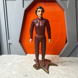 Major Kira from Season 3 [Star Trek DS9 Seasons 3-5]