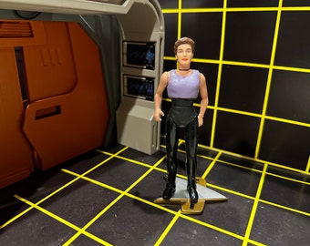 Kapitan Katherine Janeway z „Makrokosmosu” [Star Trek Voyager – Fala 1]