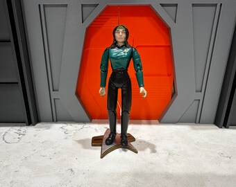 Trasforma Deanna Troi da “Genesis”