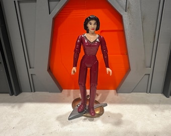 La consigliera Deanna Troi da Schisms - Maroon [TNG Stagione 6 / Wave 1]