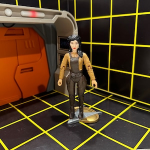 Keiko (Star Trek TNG Season 4 / Wave 1)