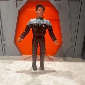 Enfermera Martínez de Primer Contacto [Star Trek TNG Movie Line - Wave 1]