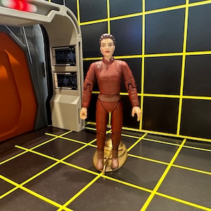 Major Kira from Season 3 [PROTOTYPE CLOSEOUT]