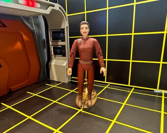 Major Kira from Season 3 [PROTOTYPE CLOSEOUT]