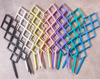 Diamond Plant Trellis, 3D Printed Minimalist Deco, Suitable for Small House Plant Pots, Printed with Sustainable Plastic