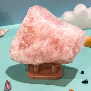 Simple Crystal Stand for Display 3D Printed