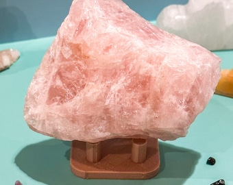 Simple Crystal Stand for Display 3D Printed