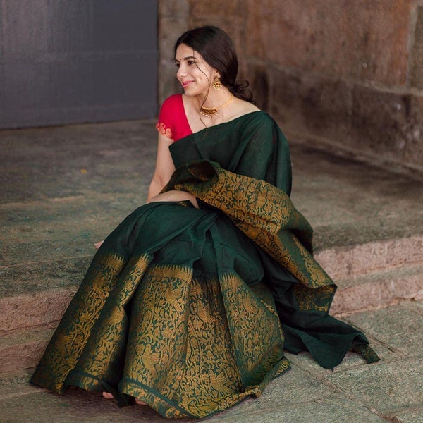 Saree Kanchipuram en soie douce lichi à fleurs pour femmes avec pièce de chemisier