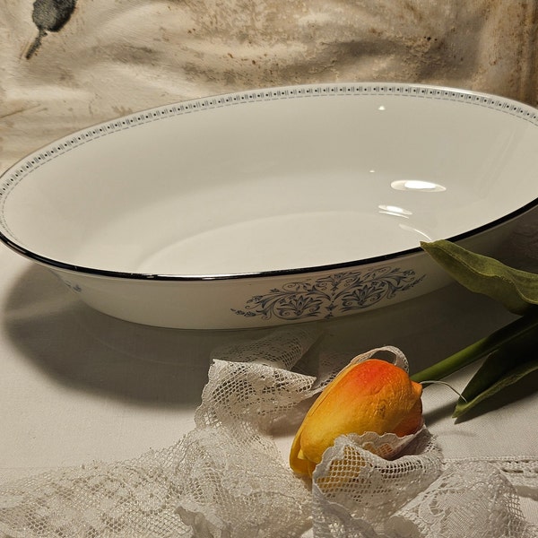 Oxford Bone China / Lenox "Bryn Mawr" 8" Oval Serving Bowl