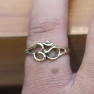 Silver Om Ring Spiritual Aum Symbol 925 Sterling Silver Yoga Symbol Ring Mothers Day Gift Spiritual Necklace Handmade Gift Best Gift Idea