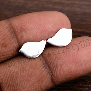 Silver Bird Stud Earrings, Handmade Minimalist Earrings, Small Bird Earrings, sparrow earrings, tiny stud earrings, earring everyday jewelry