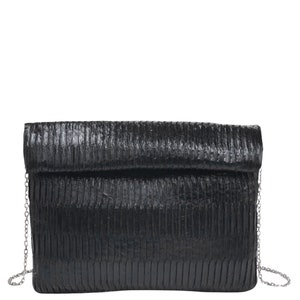 Bolso tipo sobre sofisticado - Negro