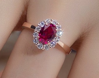Ruby Diamond 14K Gold Ring: Elegant Engagement Jewelry