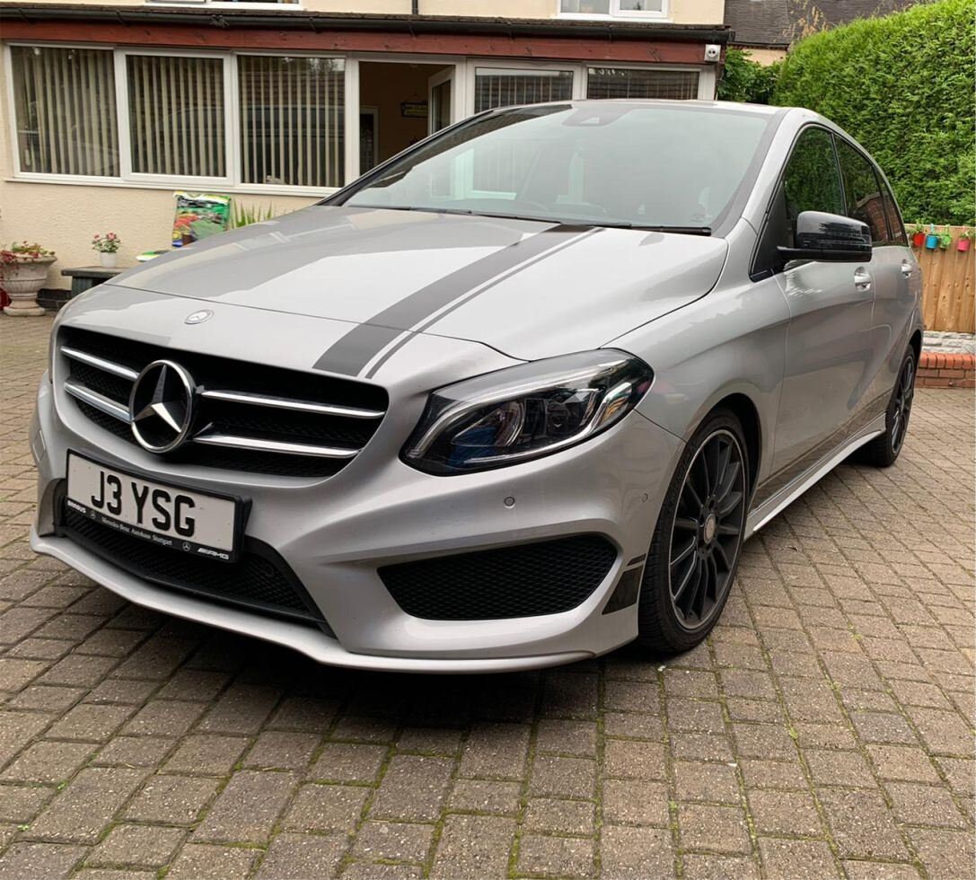 Kit Completo Adesivi / Vinili Per Mercedes Benz W176 Classe A AMG A45 &ndash; Fissaggio Adesivo, Garanzia 5 Anni