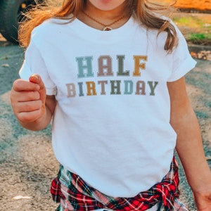 Chemise demi-anniversaire pour tout-petits Chemise 1/2 anniversaire T-shirt Half Way To One pour enfants T-shirt 6e anniversaire Vêtements d'anniversaire rétro pour tout-petits CA-B80 image 2