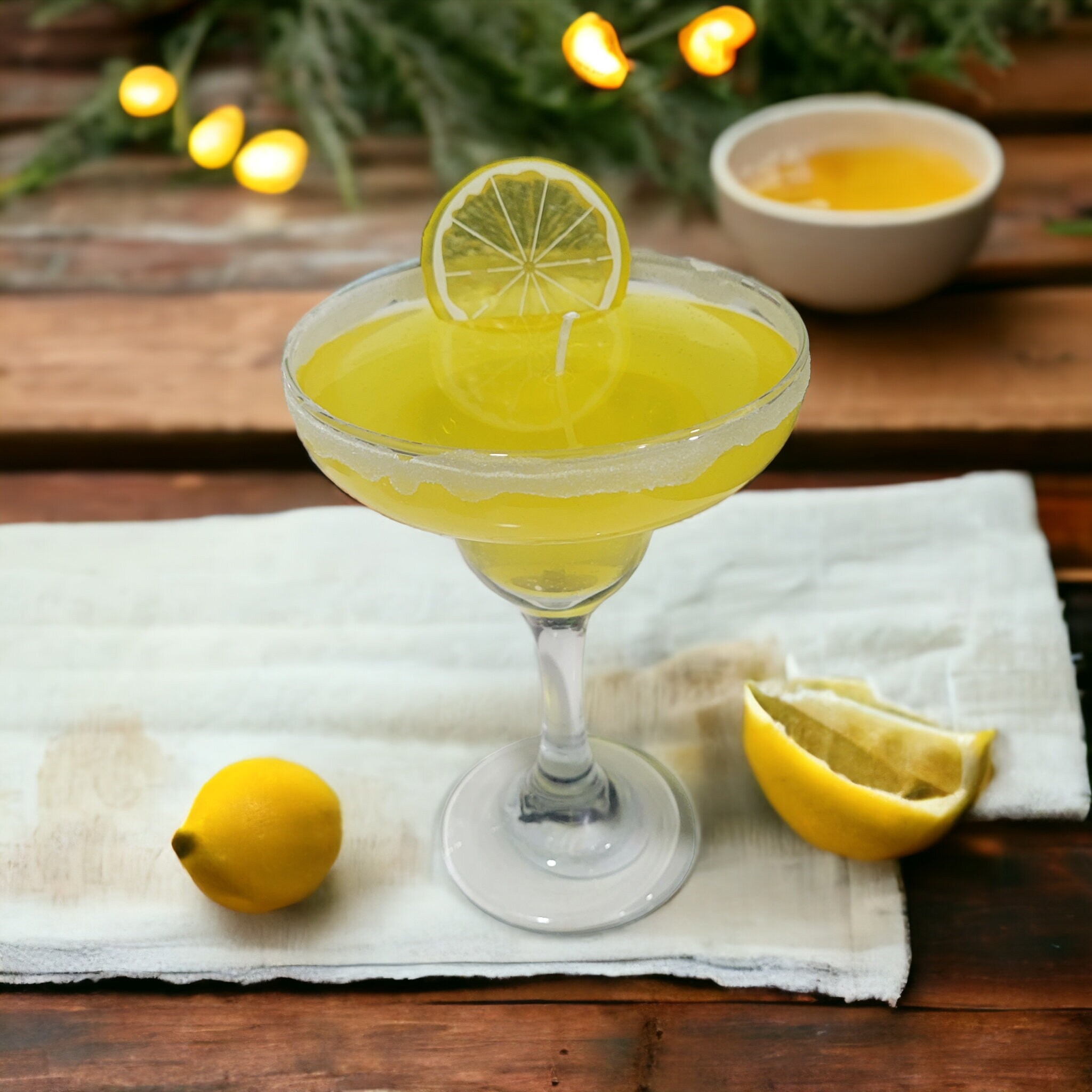 Hand Painted, Martini Glasses, Lemons Martini, Limoncello Martini, Lemon  Drop Martini, Painted Lemon Glass, Lemon Martini, Cocktail Glass 