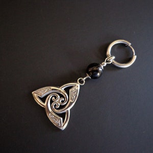 Keltischer Knoten Schwarzer Onyx Ohrring: Edelstahl Viking Style Einzelohrring für Männer