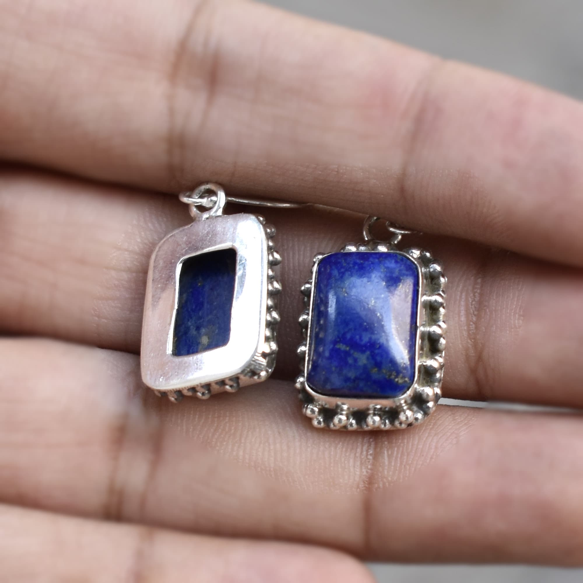 Bellissimo Gemma Di Lapis Lazuli Orecchino Fatto A Mano In Argento