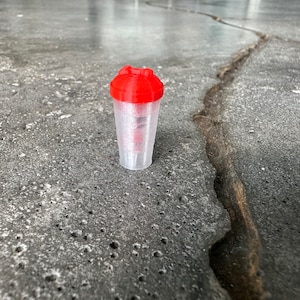 1:12 Dollhouse Miniature Protein Gym Workout Shaker Cup