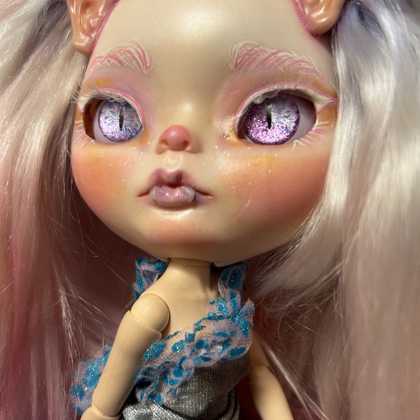 Blythe CAT,Blythe Kitty ,Blythe ooak Custom Doll