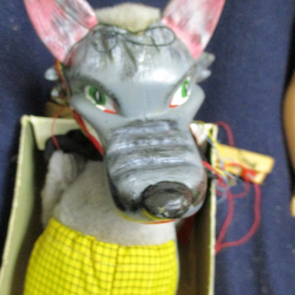 Awesome Pelham Marionette Puppet Big Bad Wolf Free P&I US Buyers
