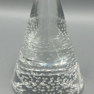Glass Cone Shaped Controlled Bubbles Paperweight